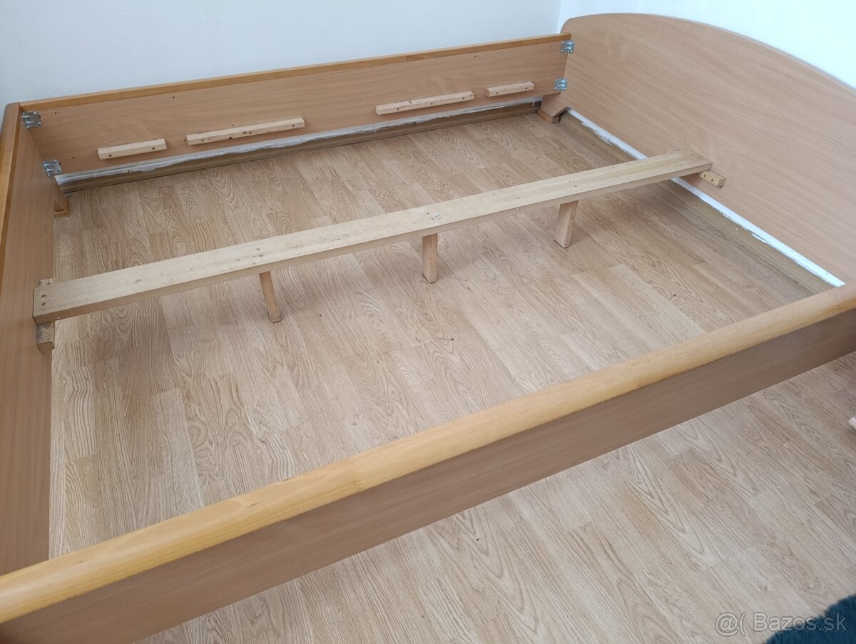 Manželská postel - 5