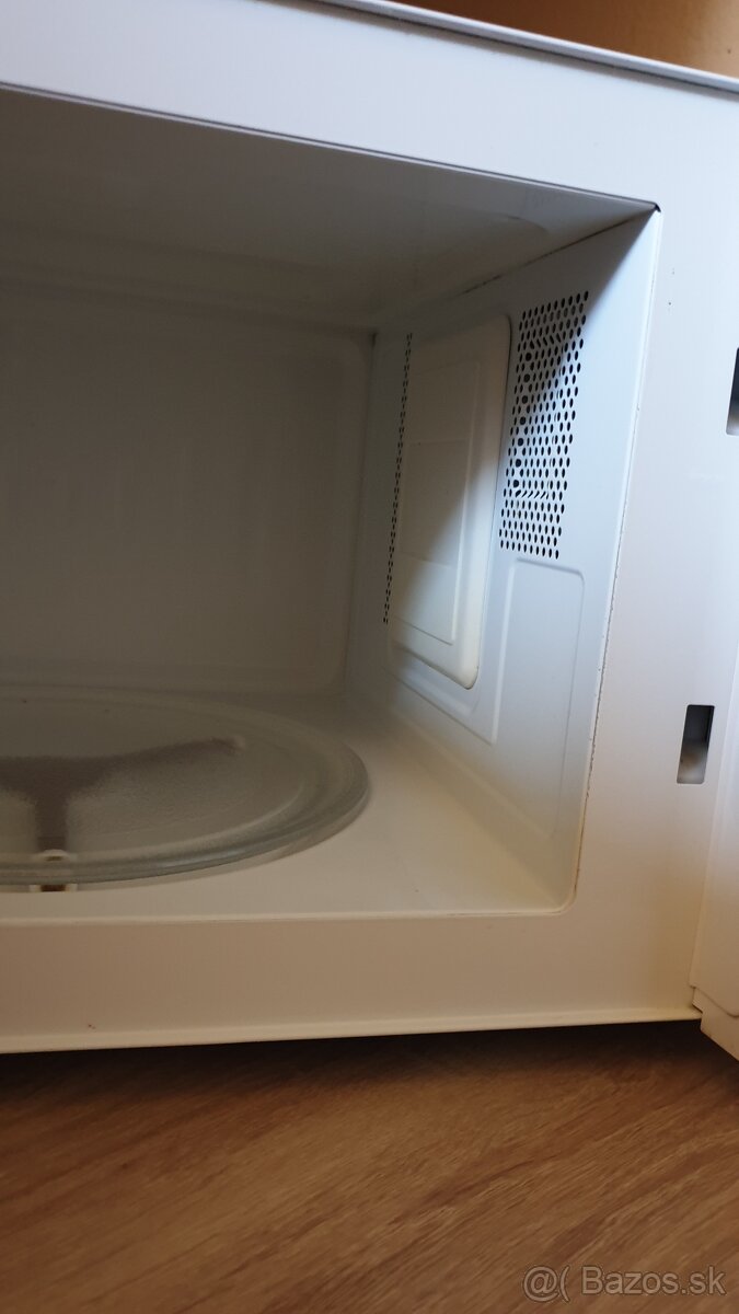 BEKO chladnicka+mikrovlnka LG - 5