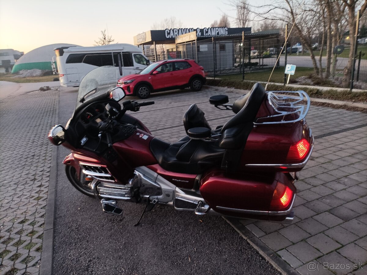 Honda Goldwing GL 1800 - 5