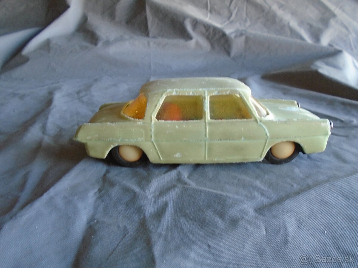 Stará Hračka škoda 1000 MB Omia - 5