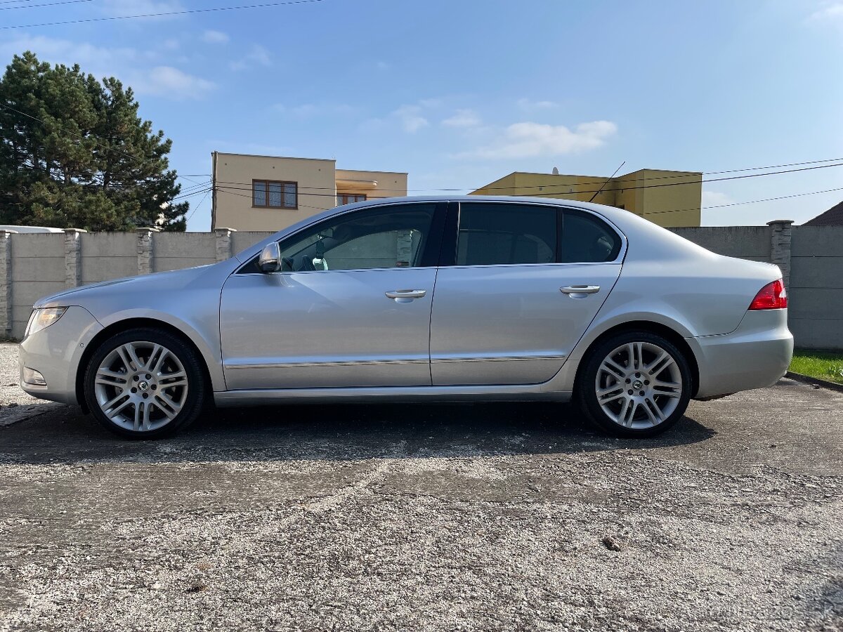 Škoda superb 2,0TDI - 5