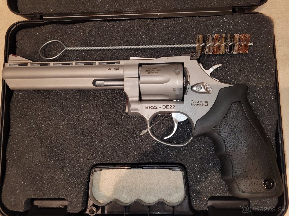 Revolver Taurus - 5