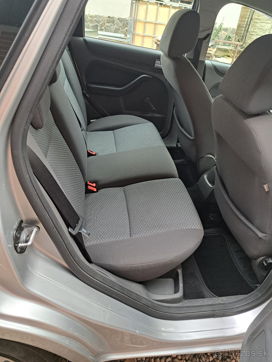 Predám Ford Focus combi 1,6TDCI, 80KW - 5