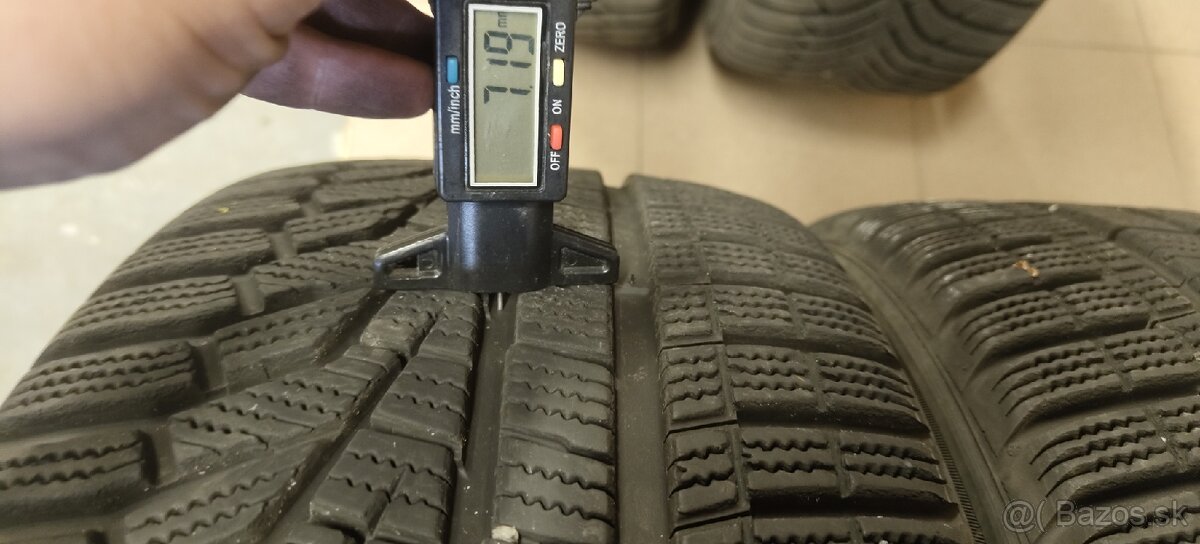 Zimné Hankook Winter icept EVO 2 235/45/18 98V - 5