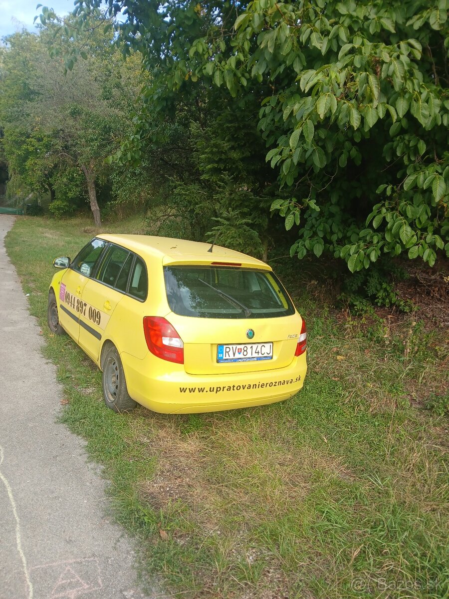 Škoda fabia II - 5