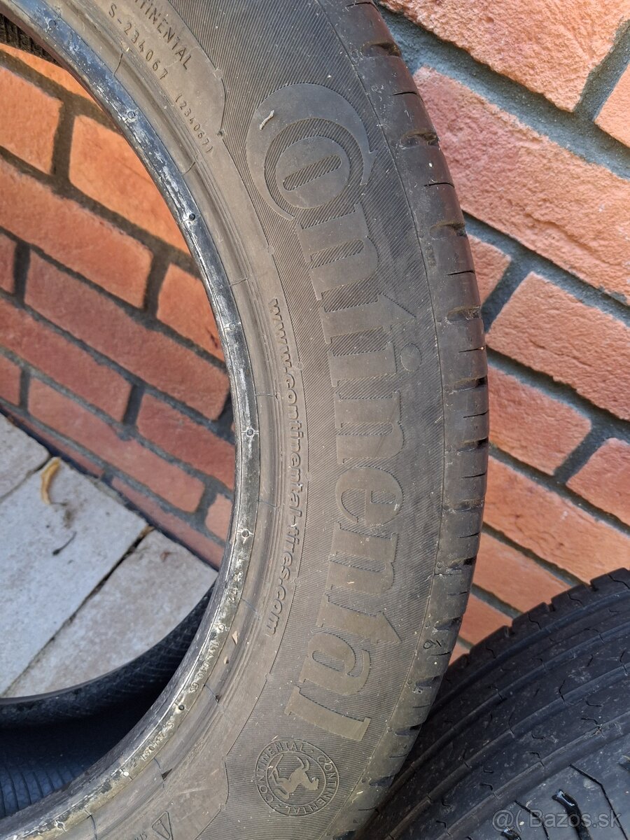 Predám pneumatiky 215/55 R17 - 5