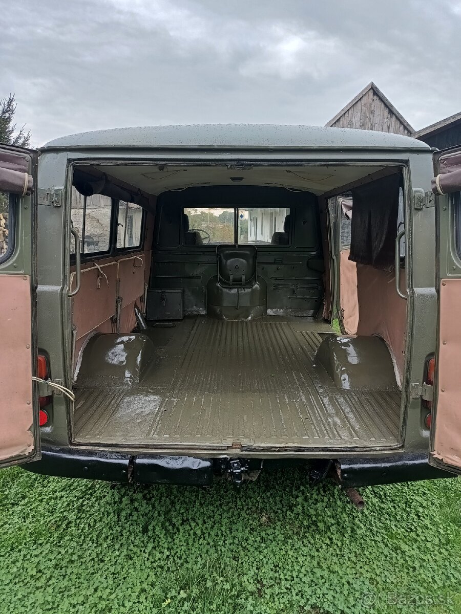 Uaz 452 Buchanka - 5