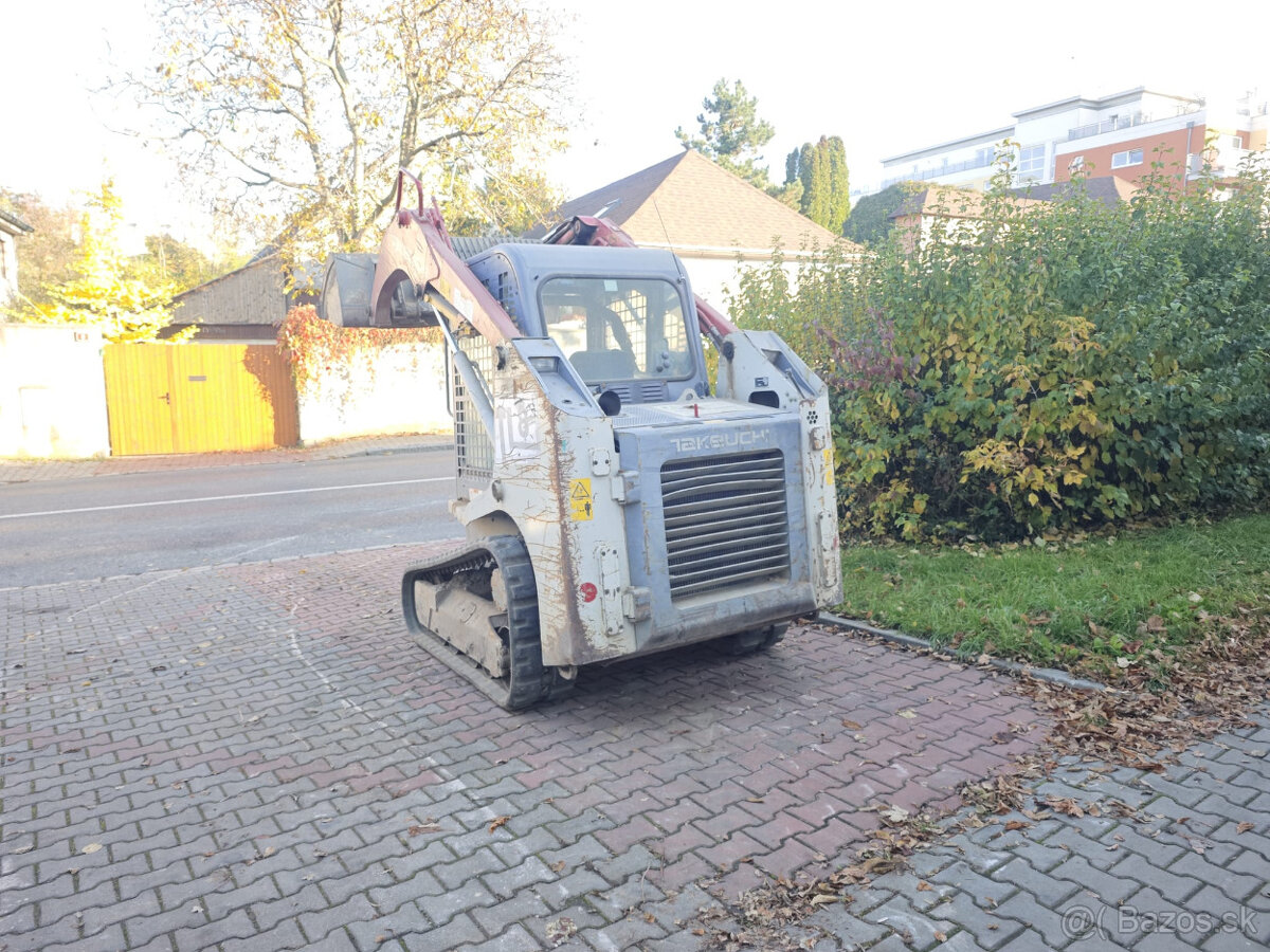 Pásový nakladač Takeuchi TL8 Bobcat T650 Caterpillar - 5