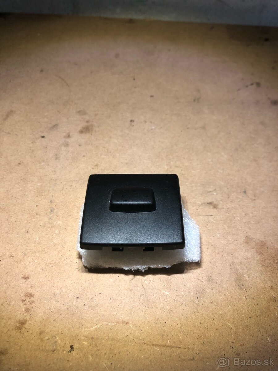 Diely interiéru Škoda Octavia 2 - 5