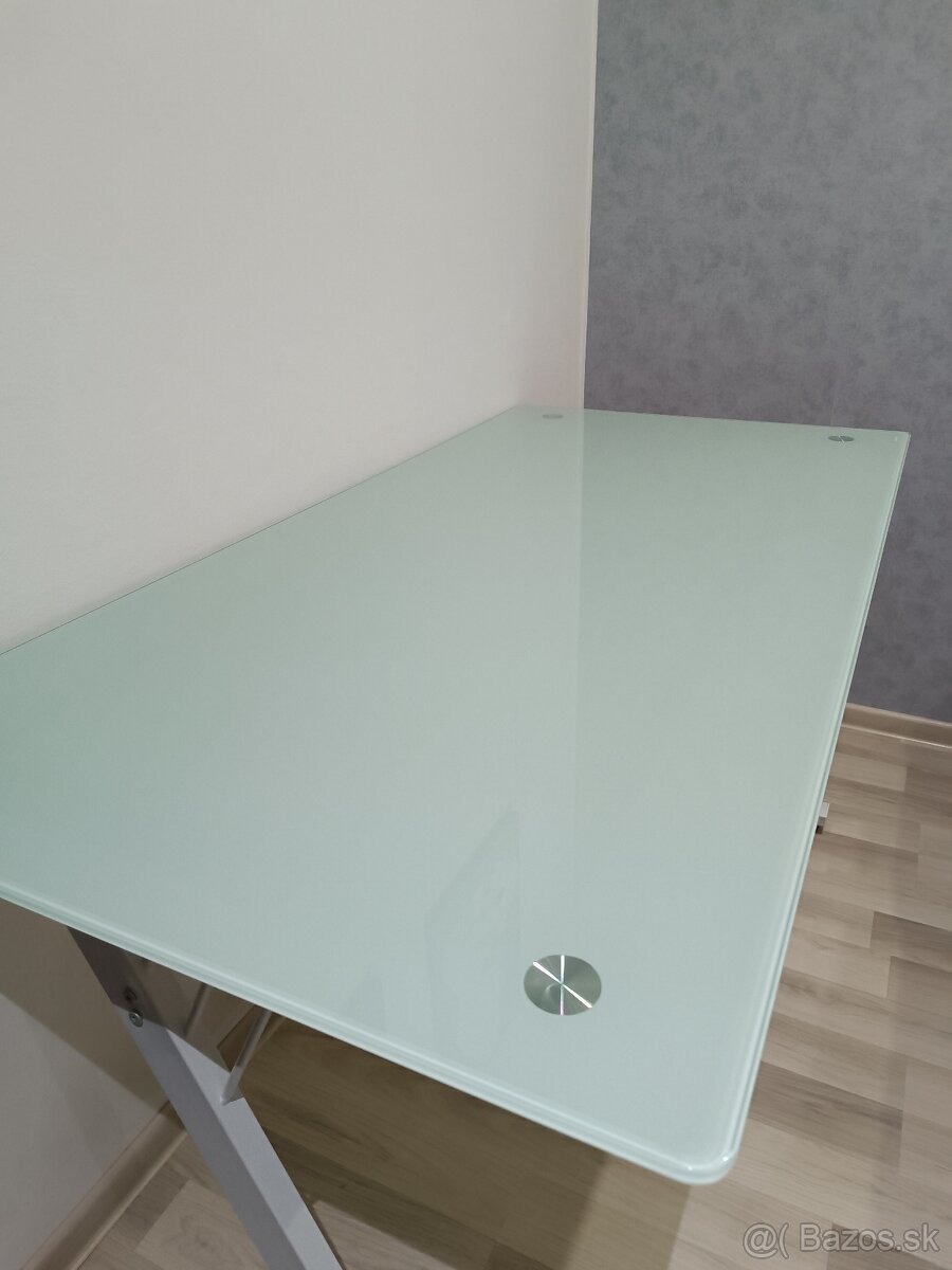 Kancelársky sklenený stôl - 5