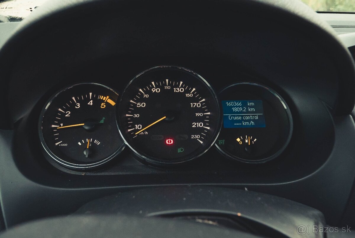 Renault Fluence 2010 1.5 diesel - 5