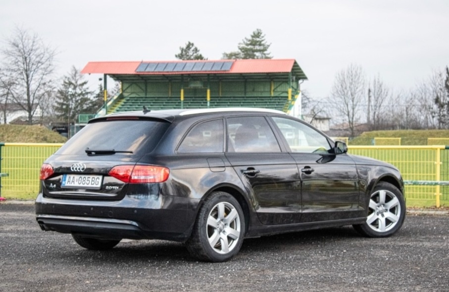 AUDI A4 AVANT 2.0 TDI AUTOMAT - 5