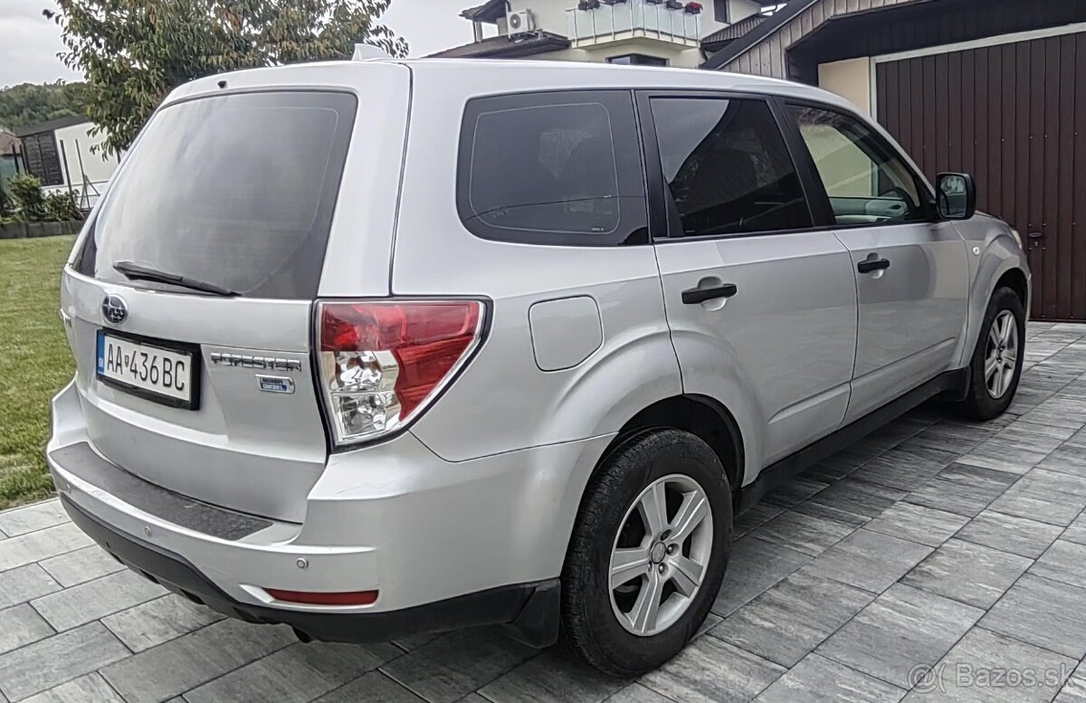 Predám Subaru Forester 2.0 D - 5