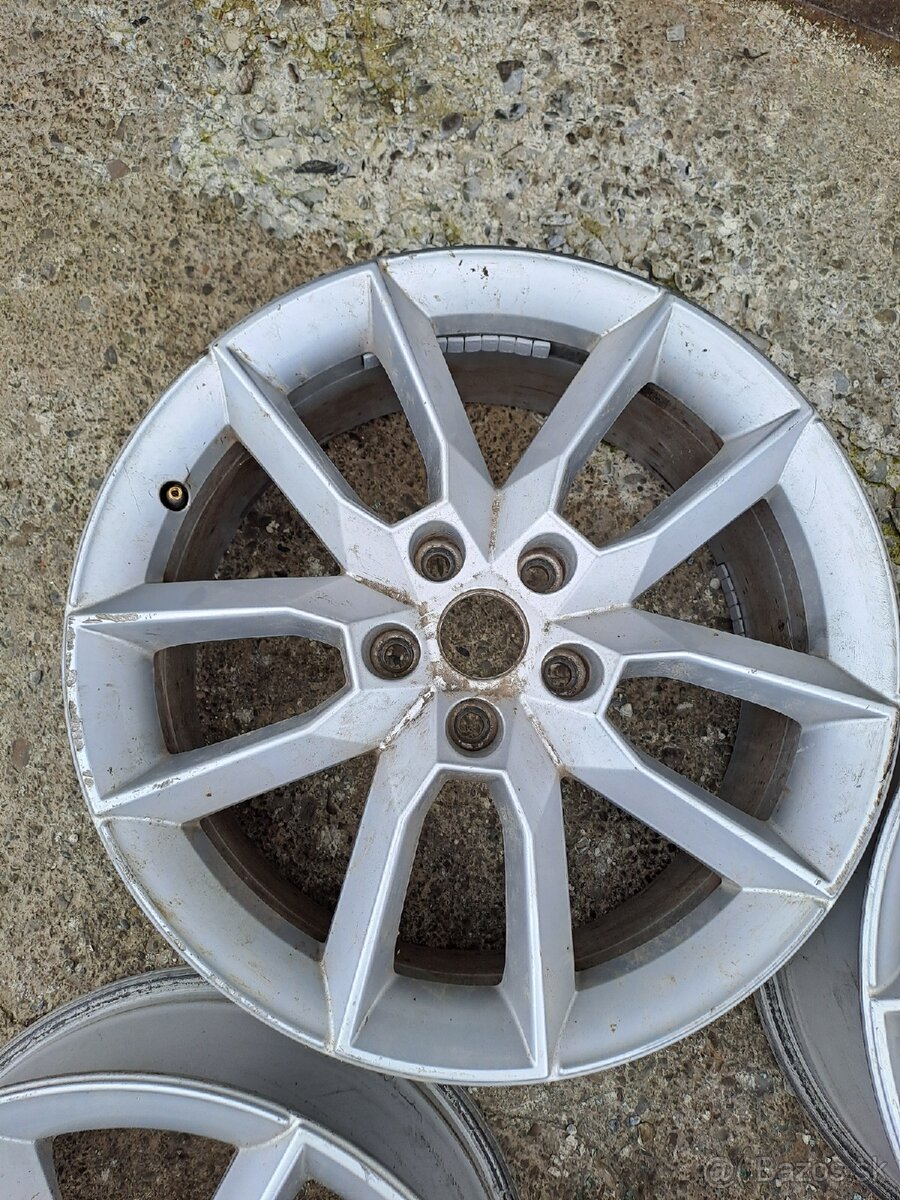 5x112 R18 Škoda Gemini RS - 5
