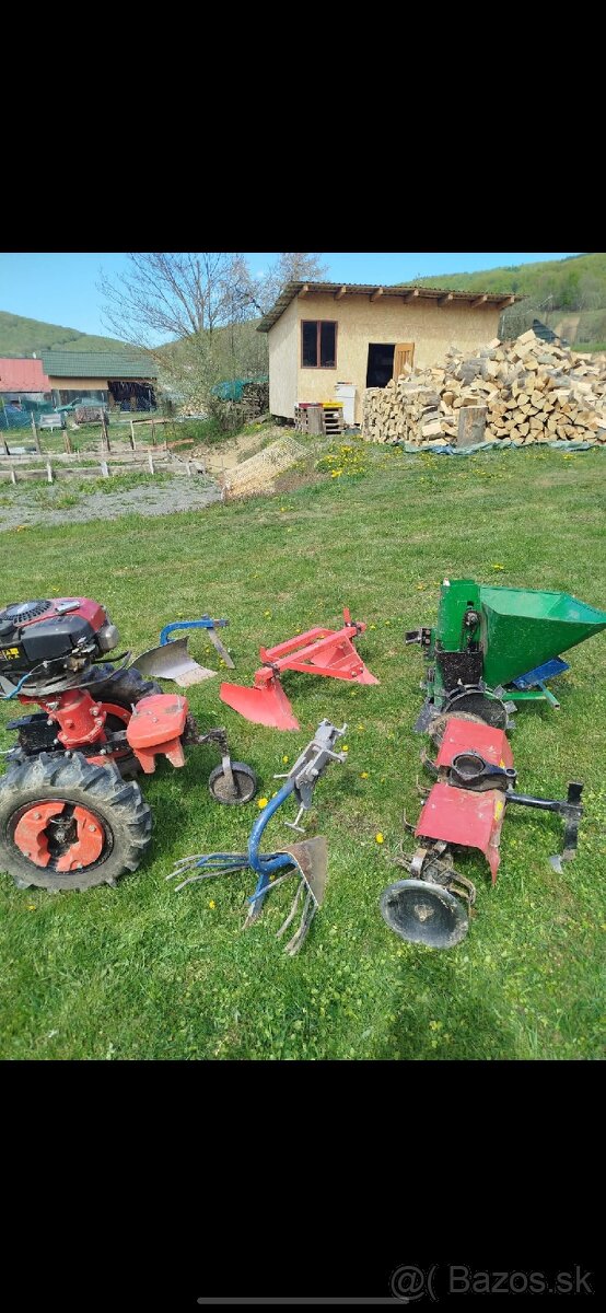 Malotraktor s motorom B&S + sada - 5