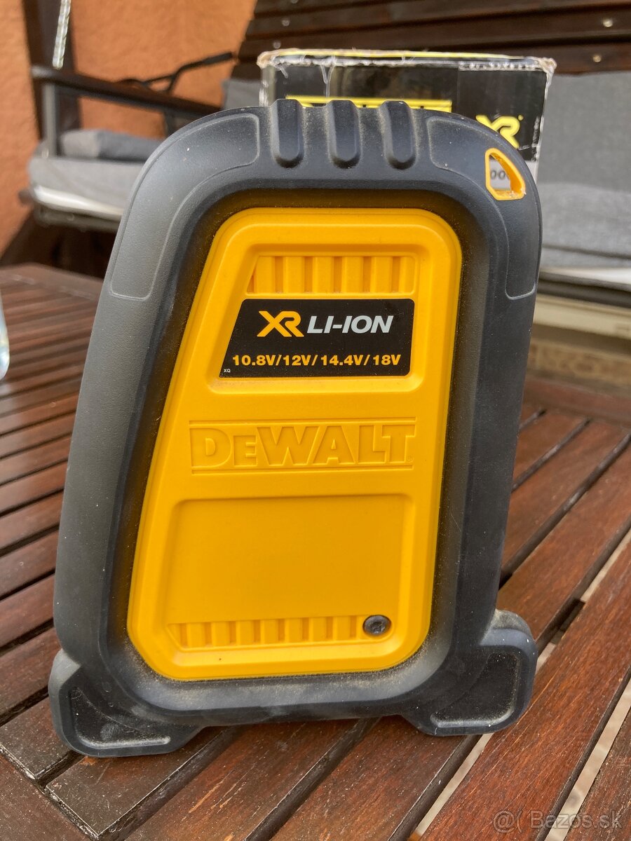 Predám DeWalt DCR006 - 5