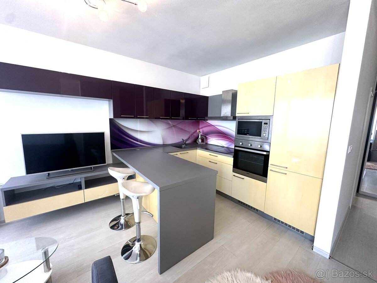 Prenájom zariadeného 1,5‑izbového bytu s parkovaním ihneď vo – foto 5