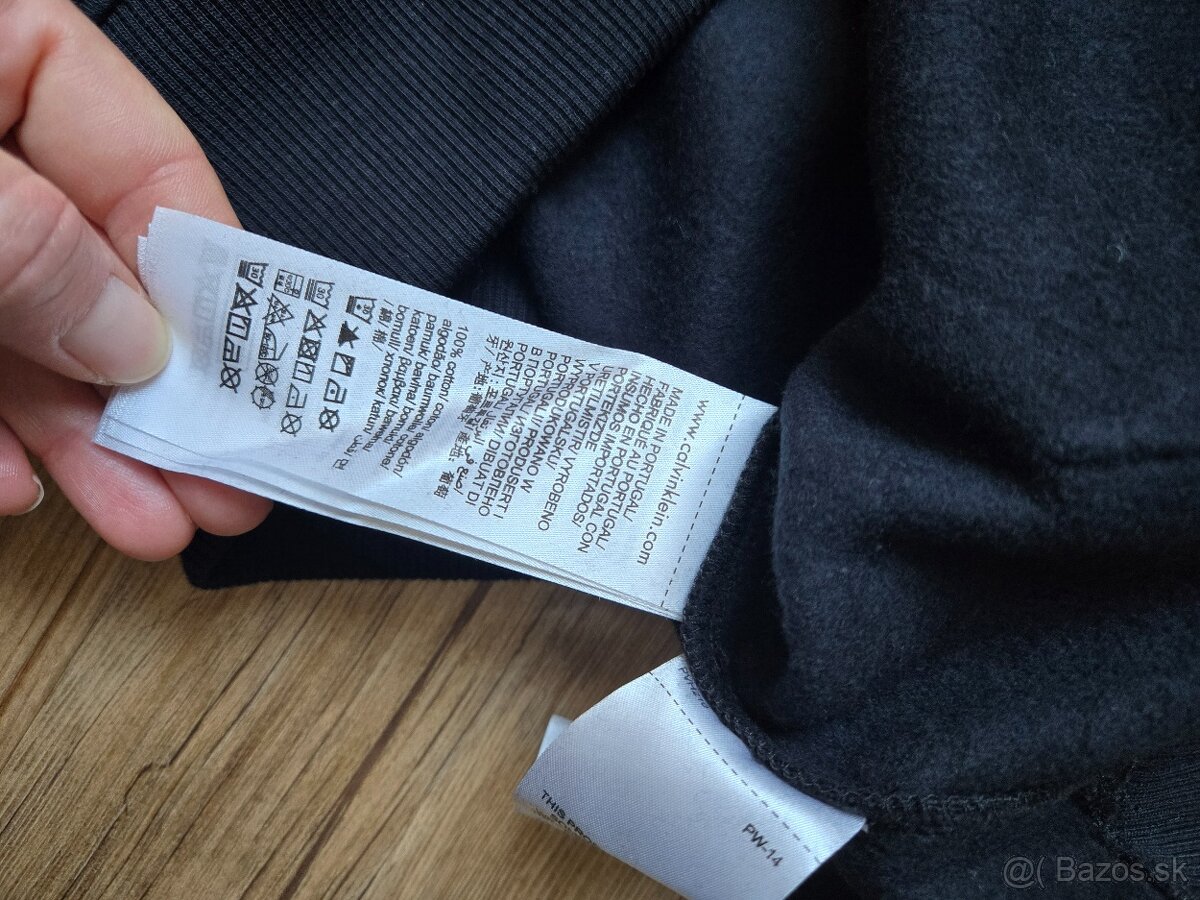 Calvin Klein čierna mikina veľkosť M - 5