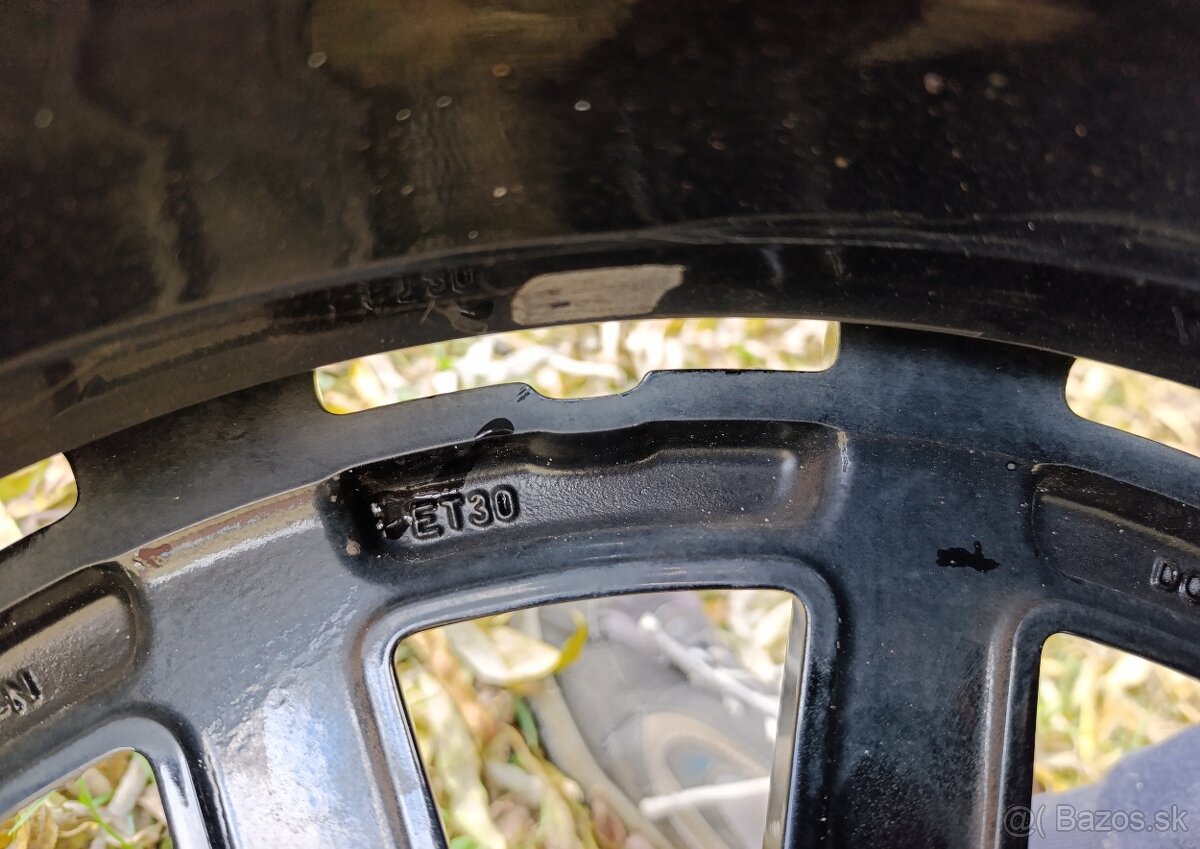 Mercedes AMG r20 - 5