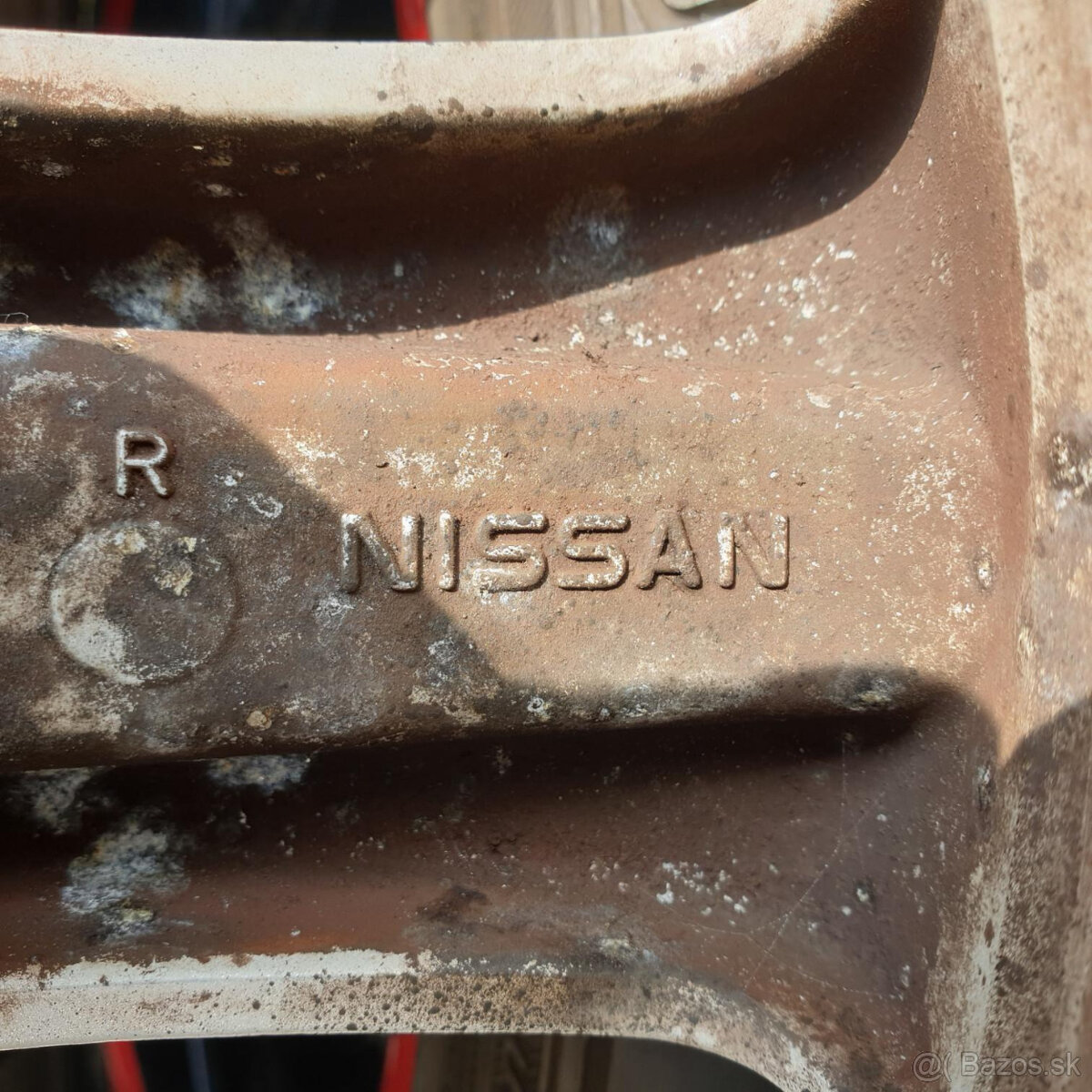 Hliníkové Nissan disky 6x139,7 R17 7J ET25 - 5