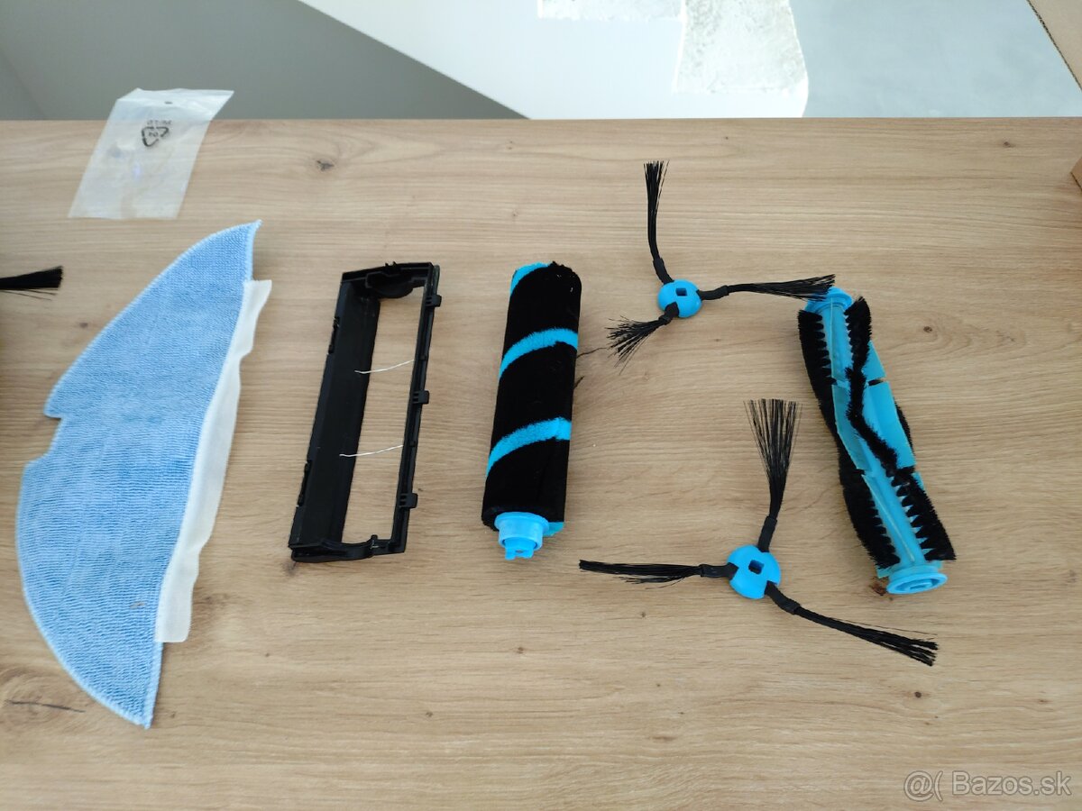 Robotický vysávač a mop ETA Master 2 PRO - 5