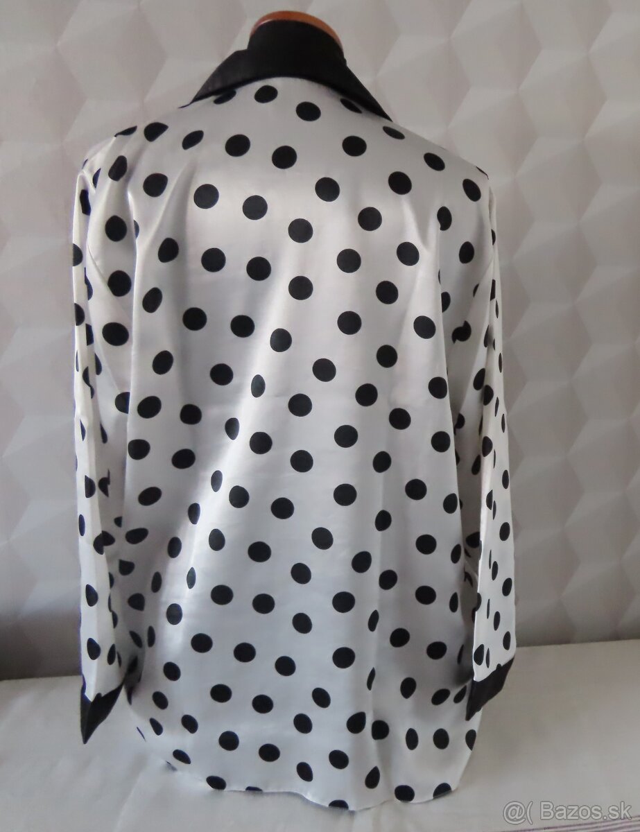 Pyžamo, nočné košieľky a župan, veľ. S - 5