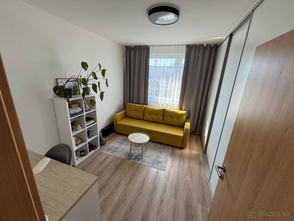 3i byt Ružinov Bratislava na prenajom - 5