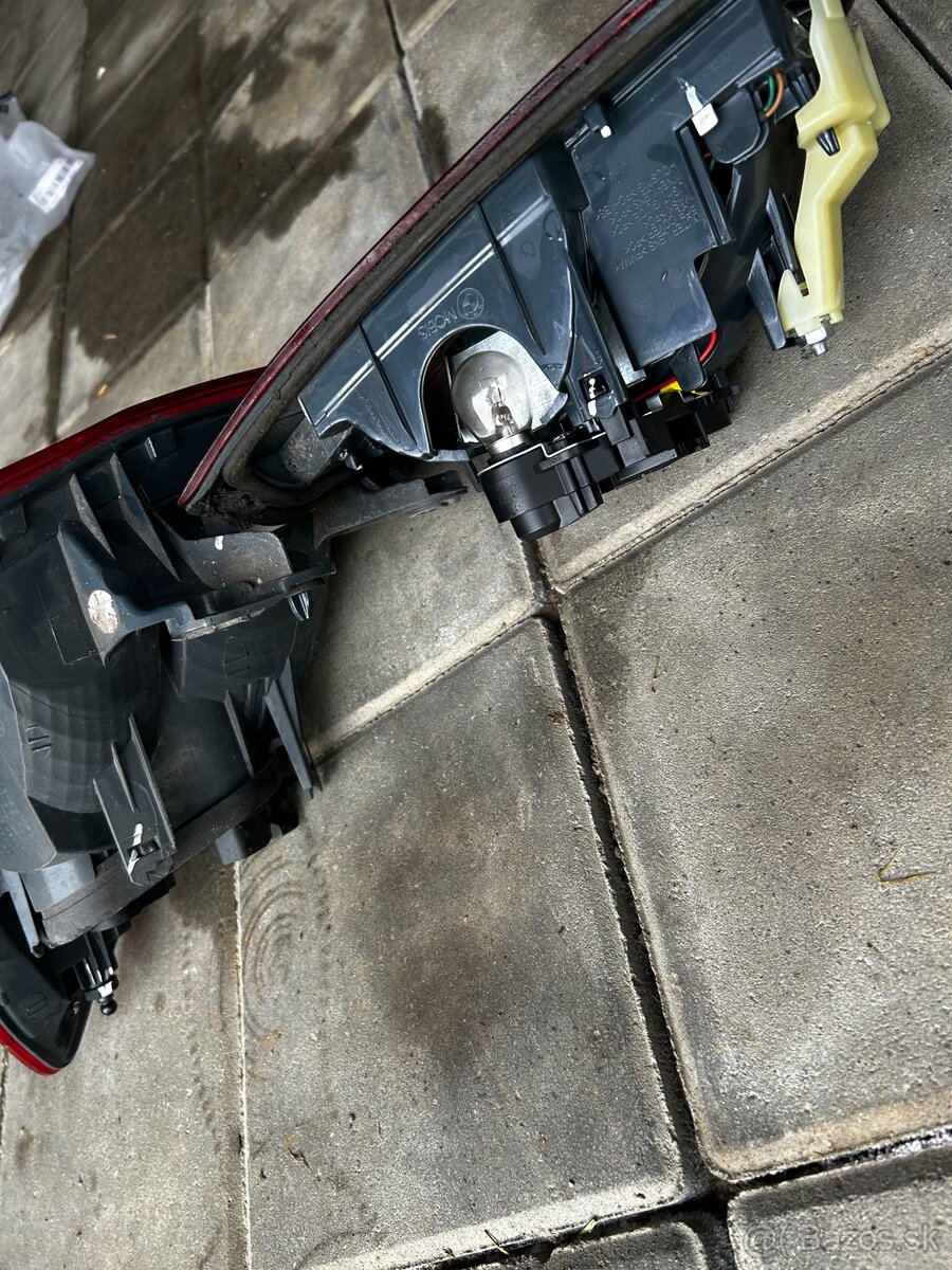 Zadné svetlá BMW F30 - 5