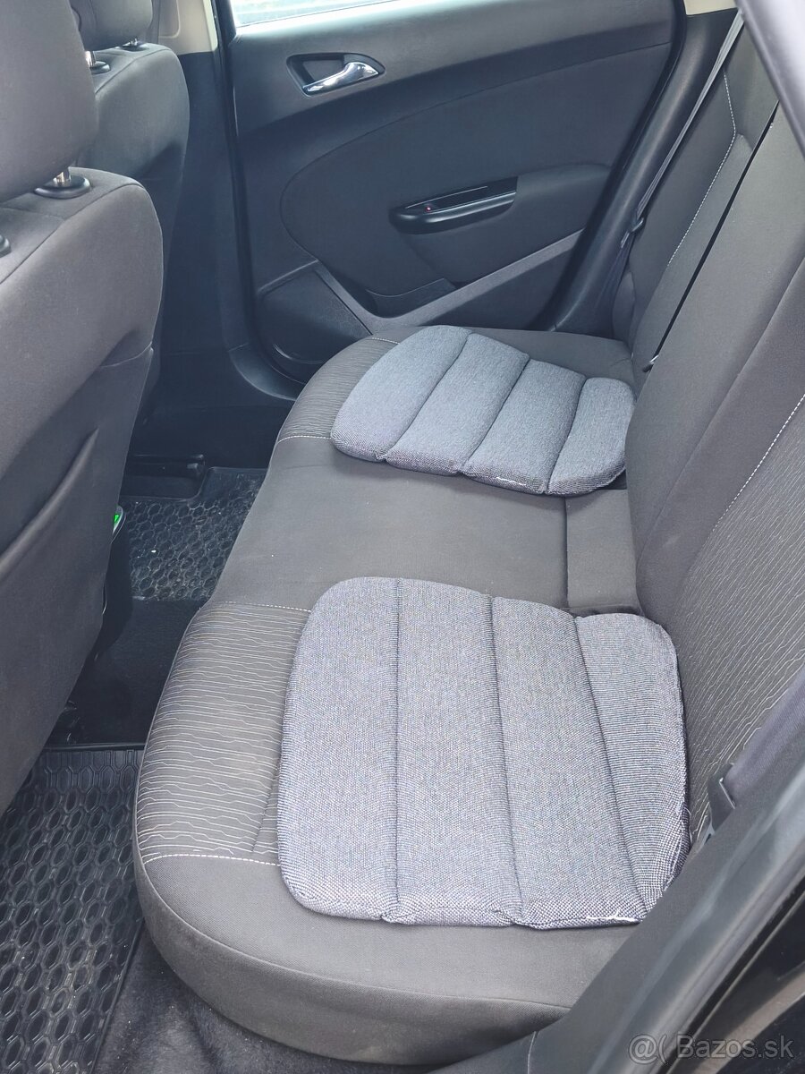 Opel Astra sedan 2018 - 5