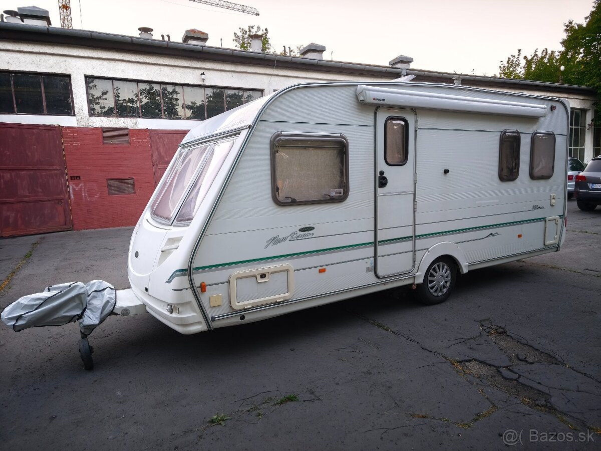 OBYTNÝ PRÍVES STERLING SWIFT 500 2002 - 5