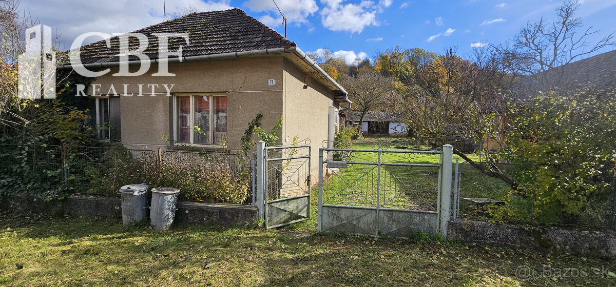 Na predaj dom so stavebným pozemok v malebnej obci Ardovo - 5