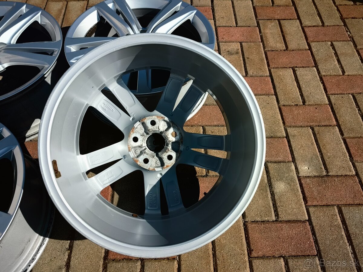 Seat Ateca,Leon,Taraco, Volkswagen,Škoda - 5x112 r18 - 5
