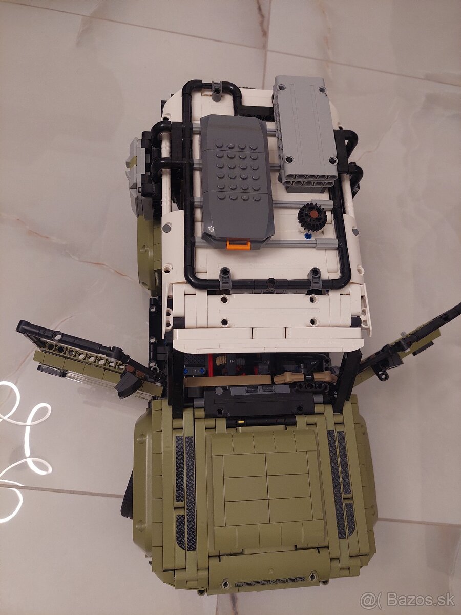 Lego - Land Rover Defender - 5