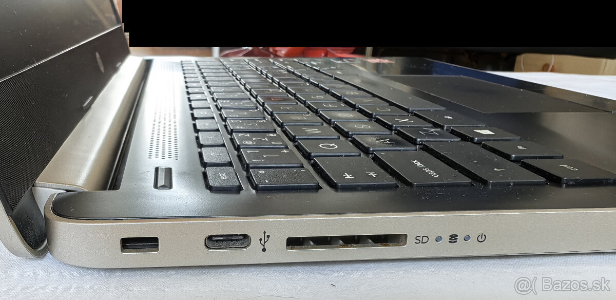Notebook HP 14-dk0500nc , takmer nová batéria - 5