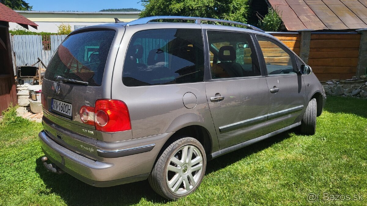 Predám VW Sharan 2.0TDI 103kw - 5