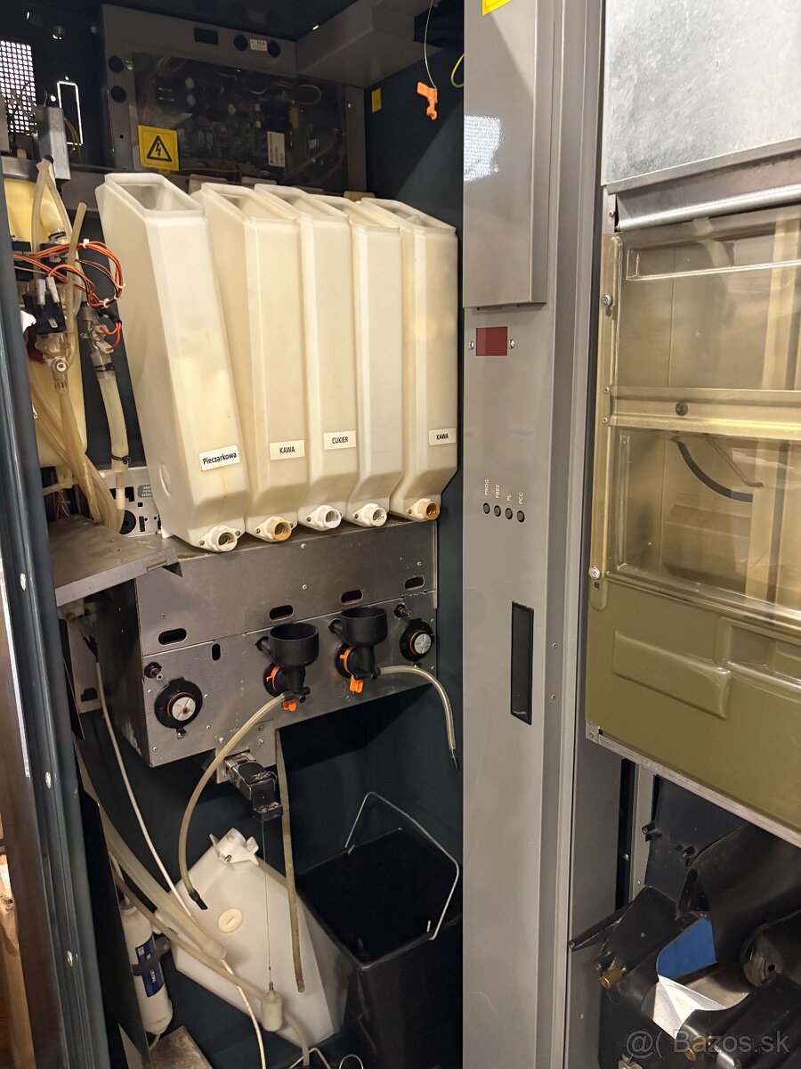 Predam kavomat Rheavendors - 5