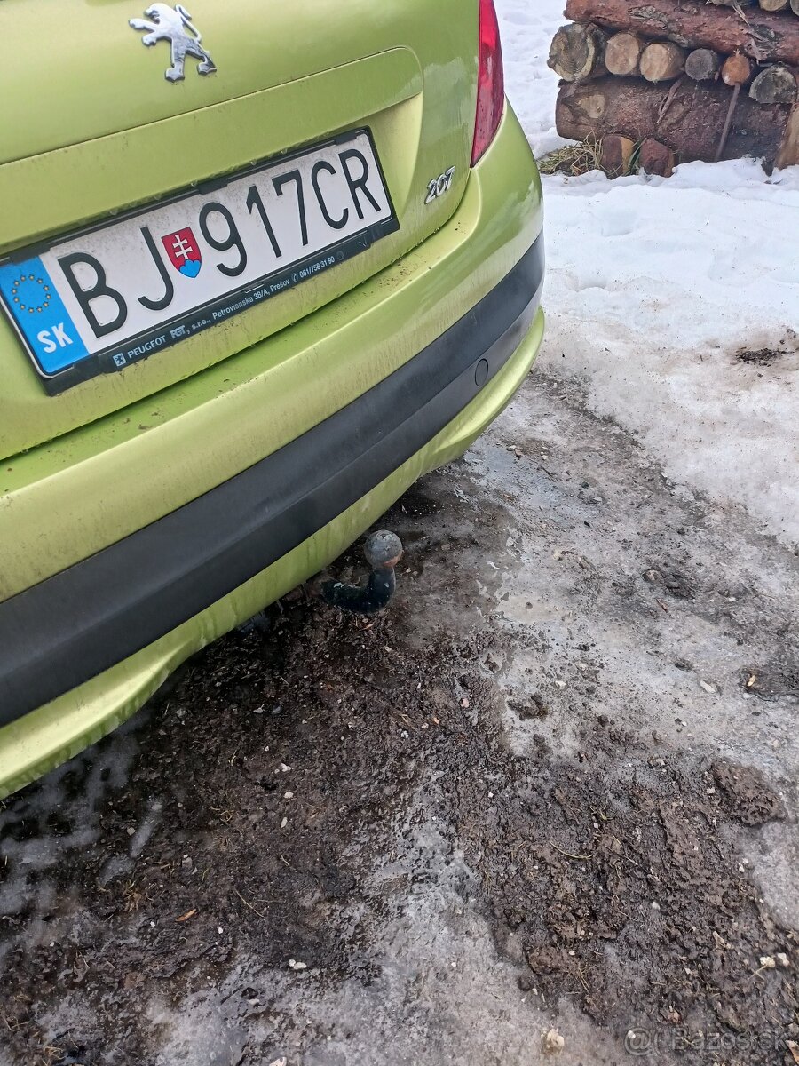 Peugeot 207 --na sučiastky - 5