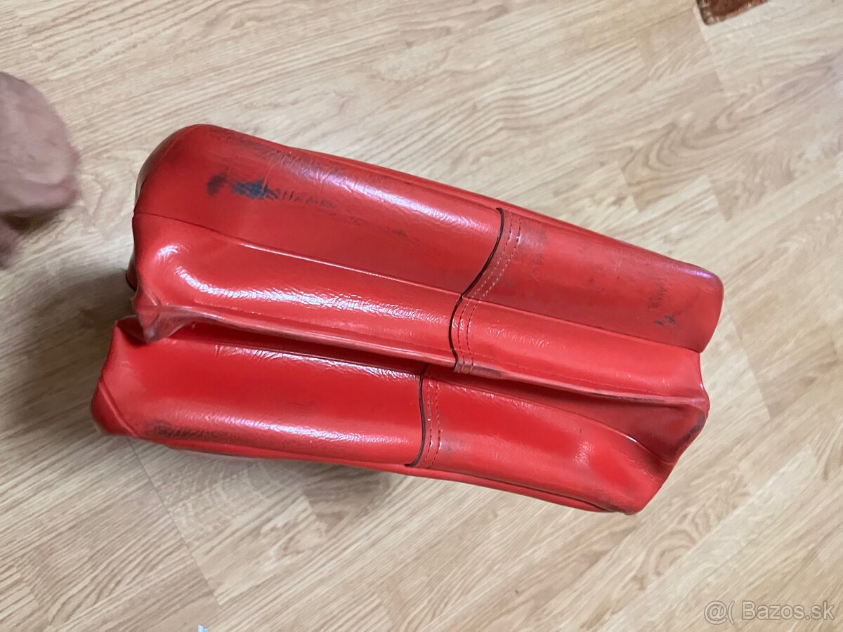 Retro červená taška - 5