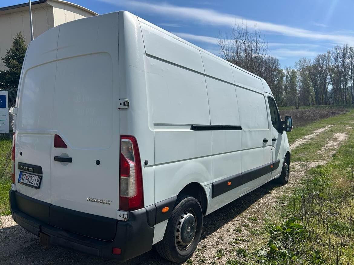 Predám Renault Master 2.3 dci / 92 kw, rok 2013, L3H2 - 5