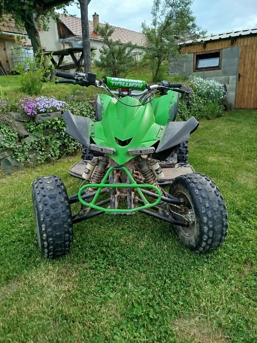 250 štvorkolka