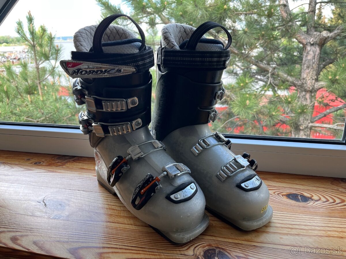 Detske lyziarky Nordica velkost 23,5 - 5