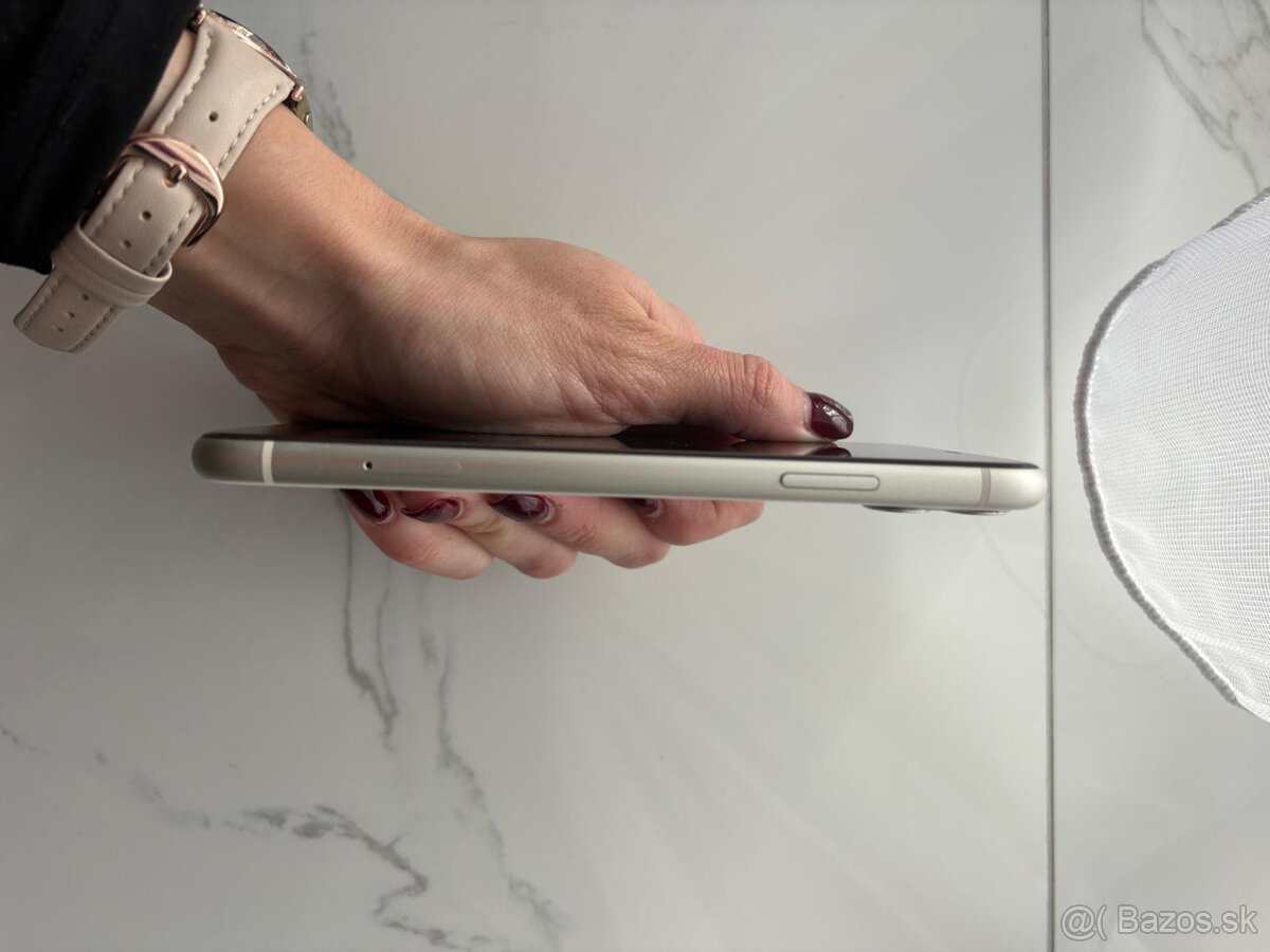 iPhone 11, 64 GB. - 5