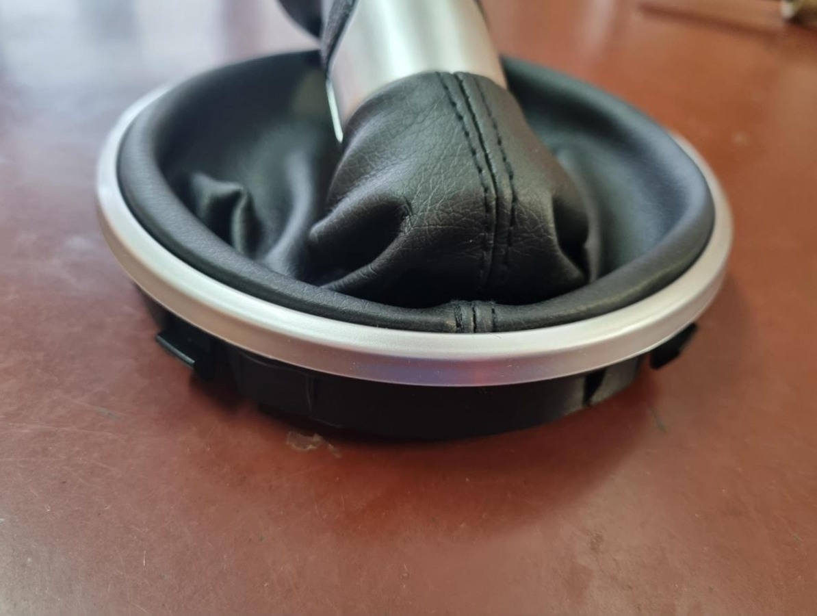 Radiaca páka SKODA Fabia Roomster - 5