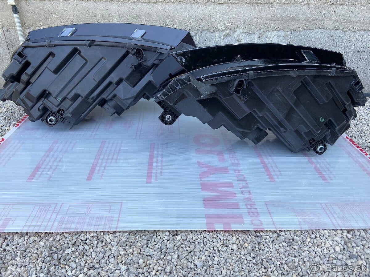 Octavia 4 Svetlá - 5