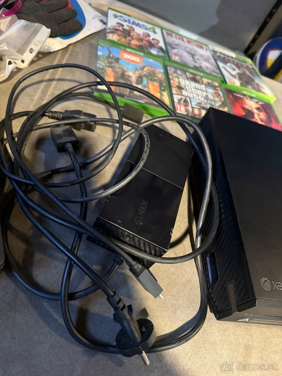 Xbox one 2 ovládače - 5