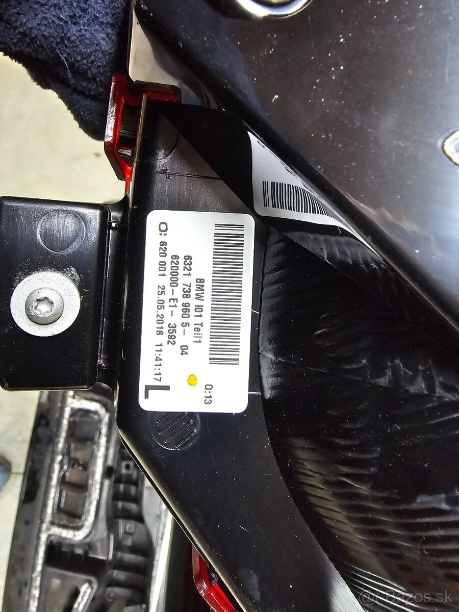 BMW i3 zadné veko - 5