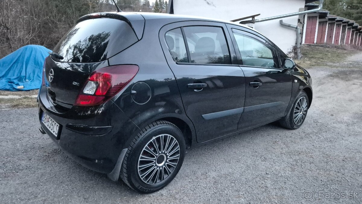 Opel Corsa 1,3Cdti 70 kW - 90 Ps 2013 - 5