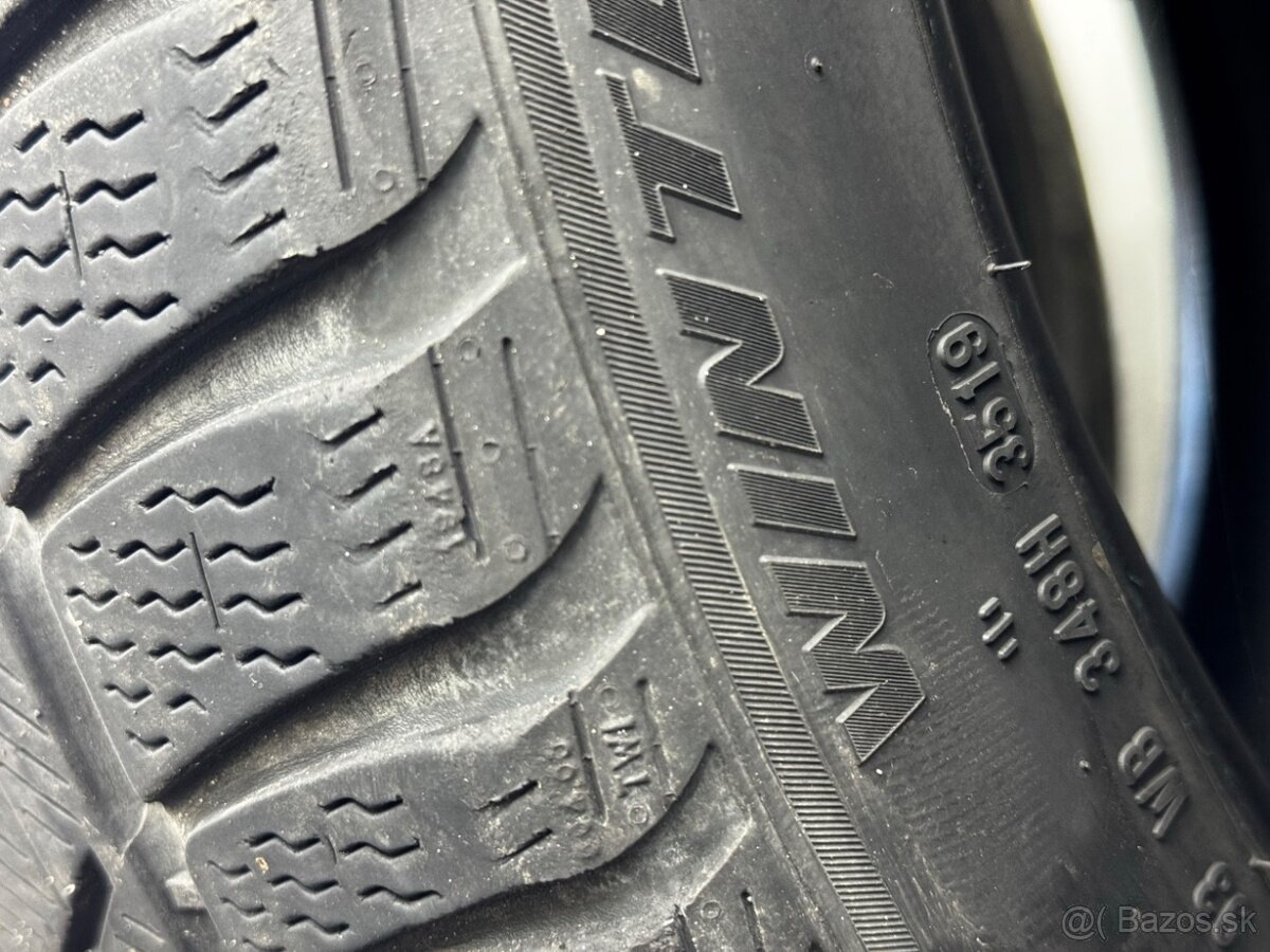 Pirelli sottozero 3 235/45 r18 Zimné - 5