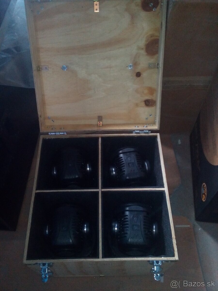 Mini wash hlavy 7x12W s "Wifi DMX" a prepravným kufrom - 5