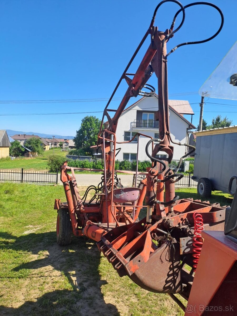 Nakladač UNHZ 500 - 5